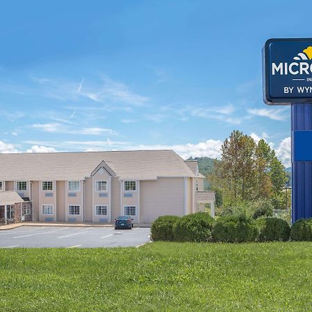 Microtel Inn & Suites By Wyndham Franklin Bagian luar foto