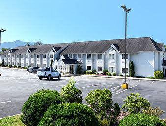 Microtel Inn & Suites By Wyndham Franklin Bagian luar foto